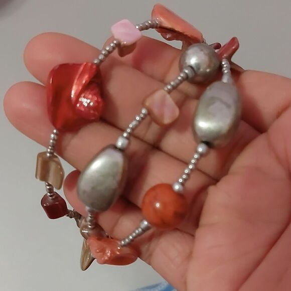 Multicolor Mother of Pearl Shell Beaded Coil Bracelet - Picture 3 of 5